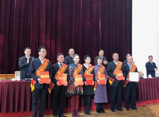 蘭州亞太集團(tuán)總裁朱全祖榮獲甘肅省“光彩事業(yè)先進(jìn)個(gè)人”榮譽(yù)稱(chēng)號(hào)
